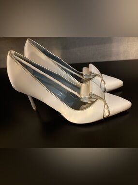 Sarah Flint Ivory Satin Peep-Toe Bow Pumps